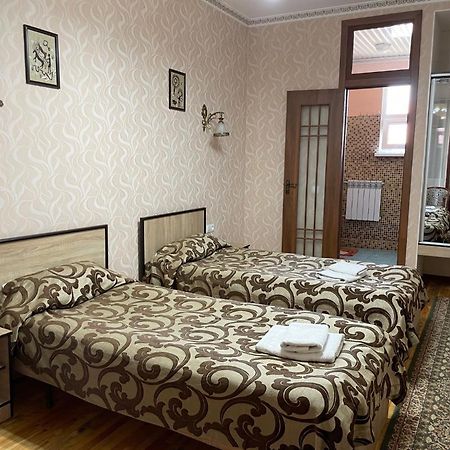 Hotel Eco House Oš Esterno foto